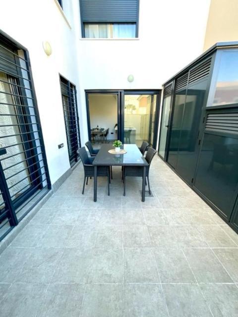 Gatu Premium Alma Marinera, Preferente Mayores De 25 Anos Y Familias Cadiz Exterior photo